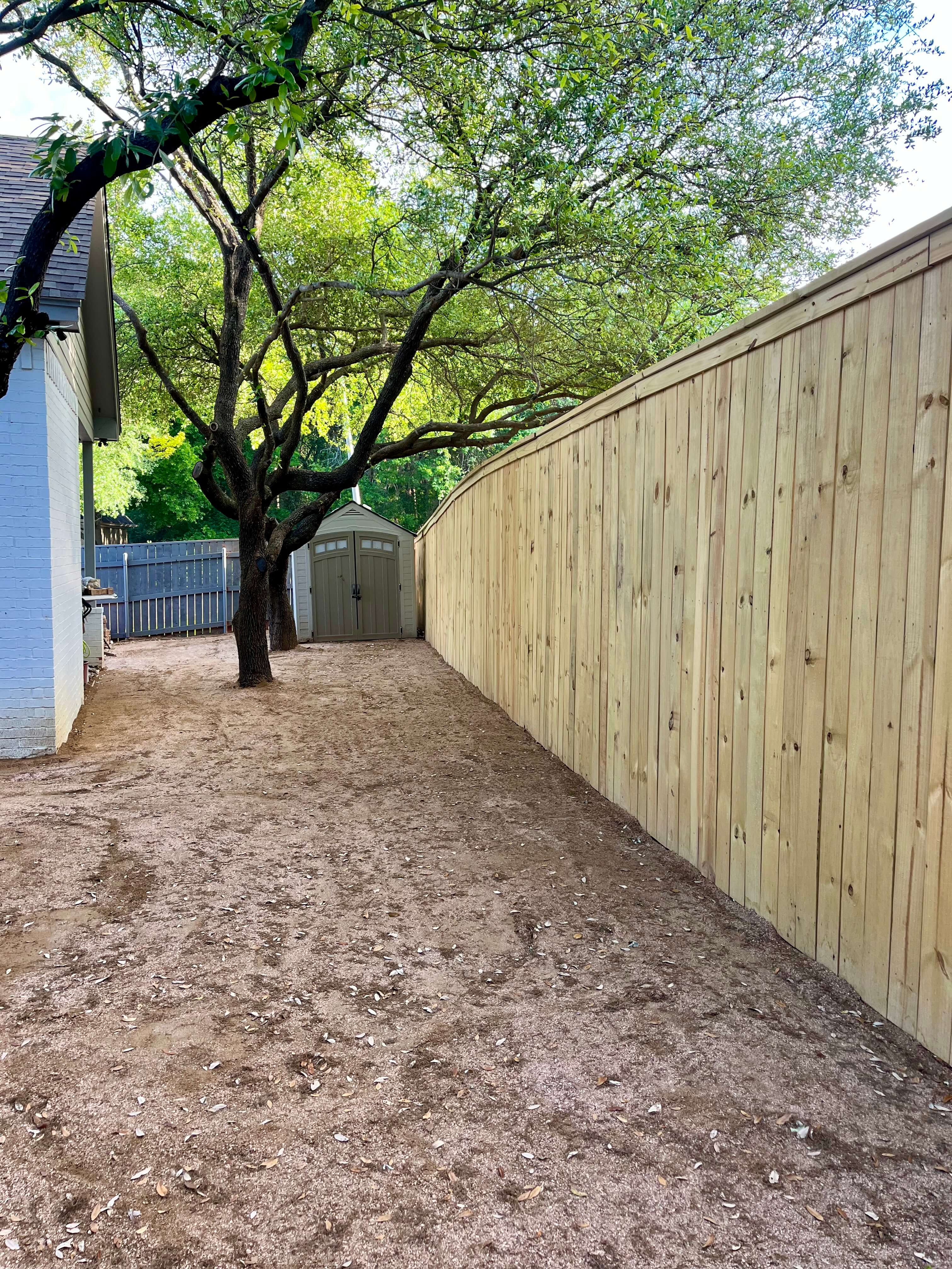 180 ft fence with top cap